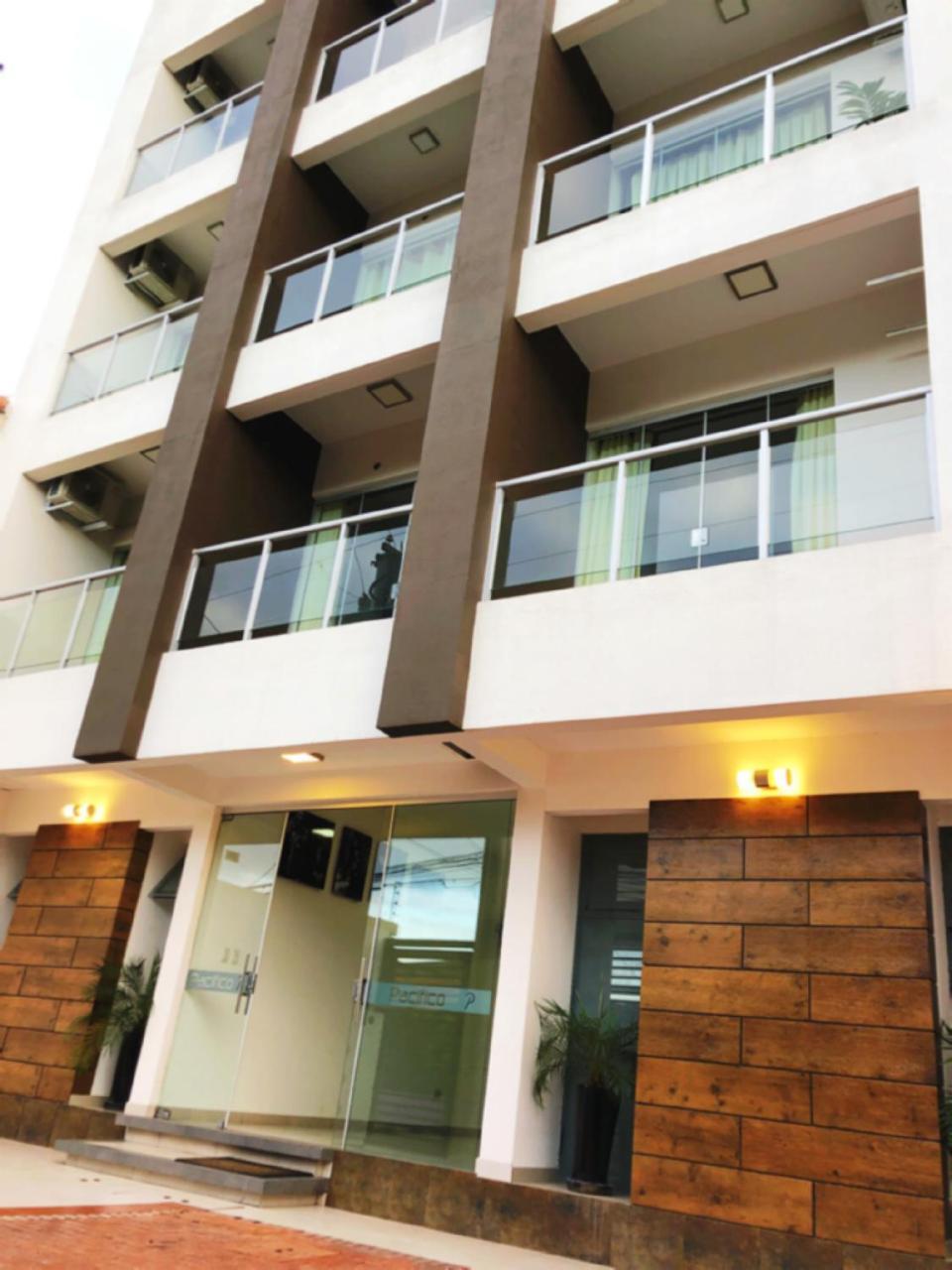 Pacifico Apart Hotel Санта Крус де ла Сиера Екстериор снимка